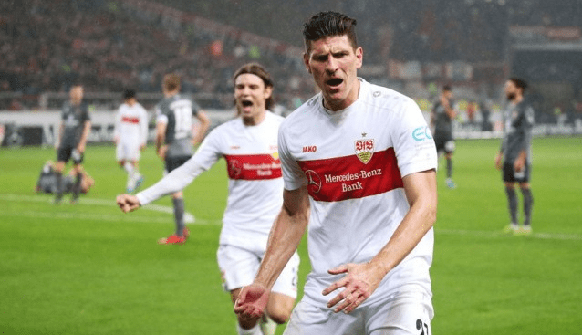 金年会2025年包含斯图加特训练开放日，加时末段刷新队史纪录引欢呼，德甲在即，赛季目标并未改变的词条