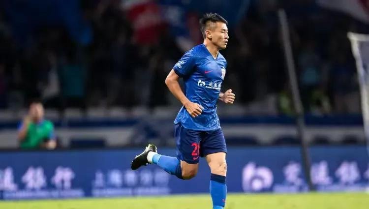 金年会下载app包含清晨中超焦点战，浙江稠州伤情更新，引发热议，更衣室氛围转暖的词条